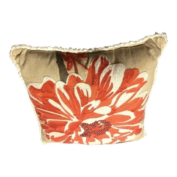 EMBROIDERED sequin flower cotton accent pillow short fringe 16 x 16 square. - Picture 4 of 10